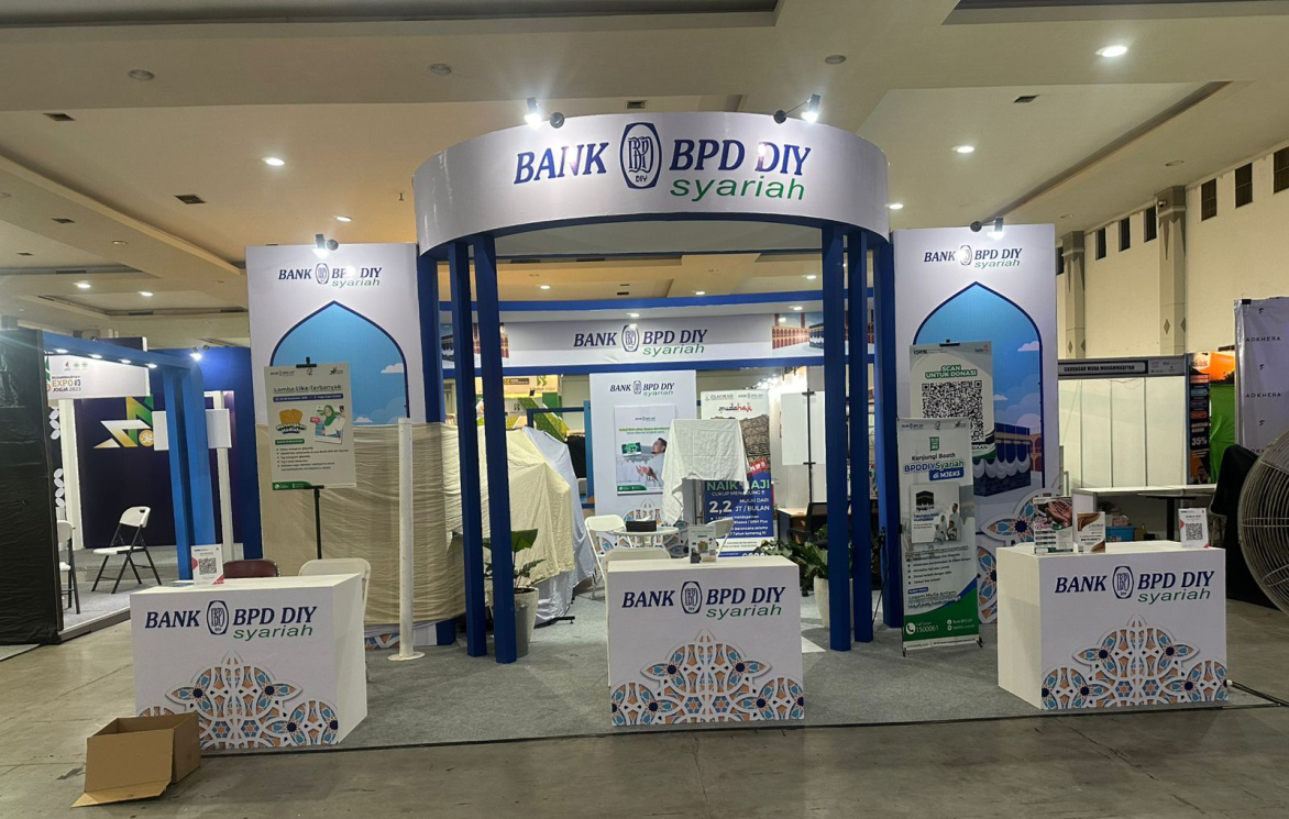 Booth PT Kalimantan Prima Persada ÔÇö Job Fair UNDIP